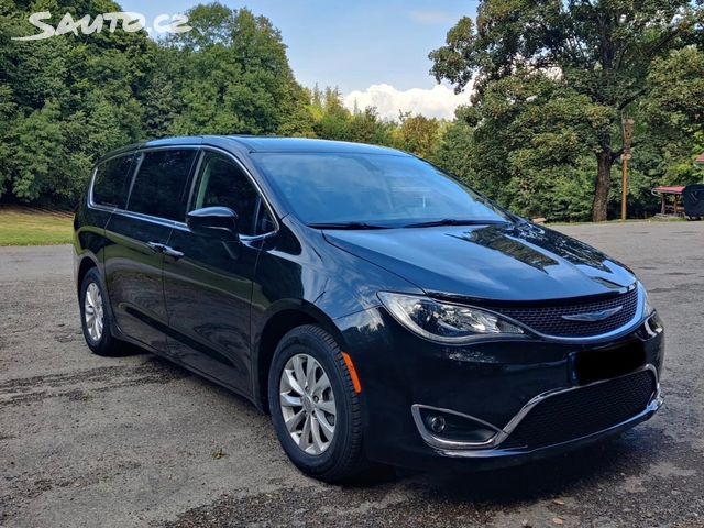 Chrysler Pacifica